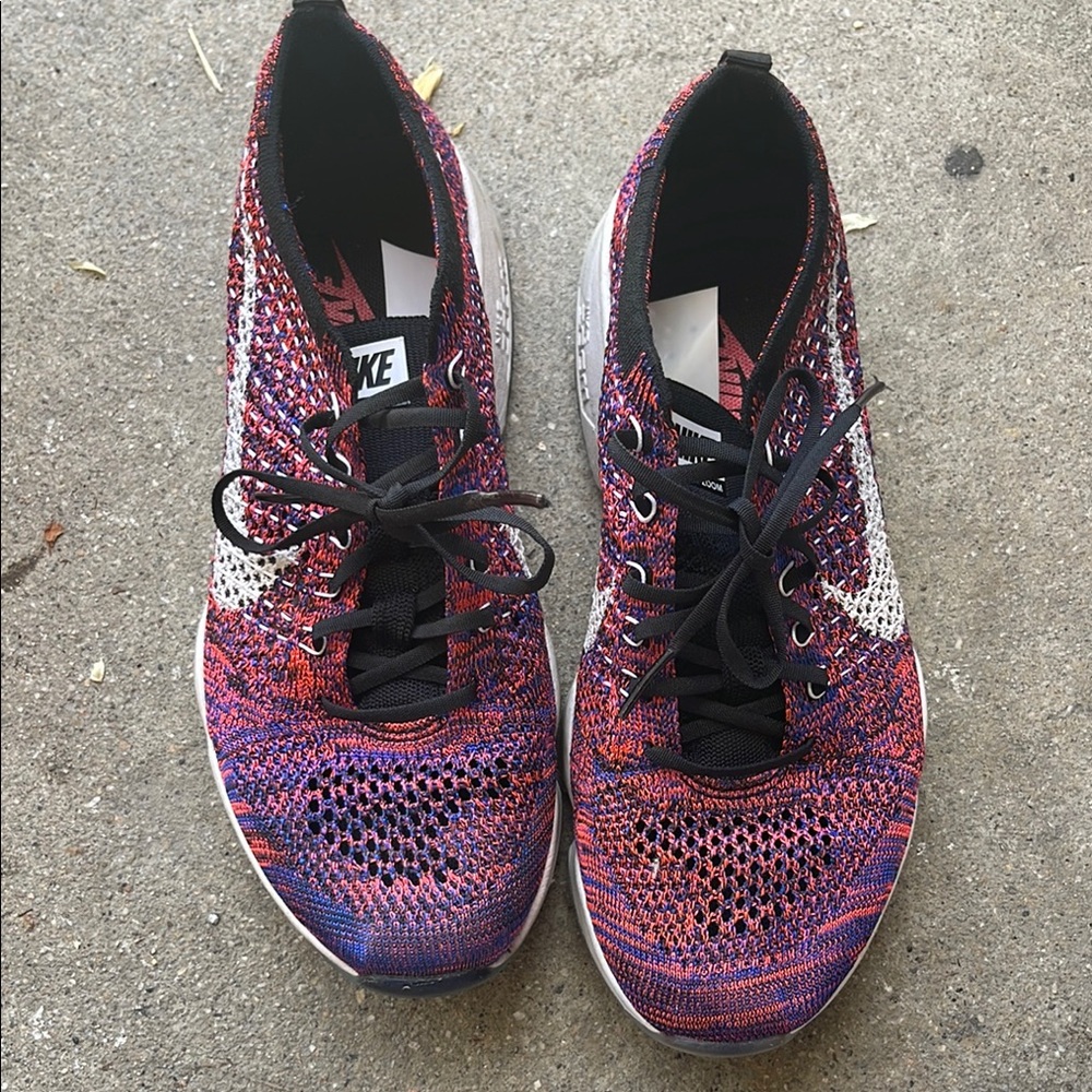 Nike Pink and Purple Athletic Shoes  Flyknit zoom